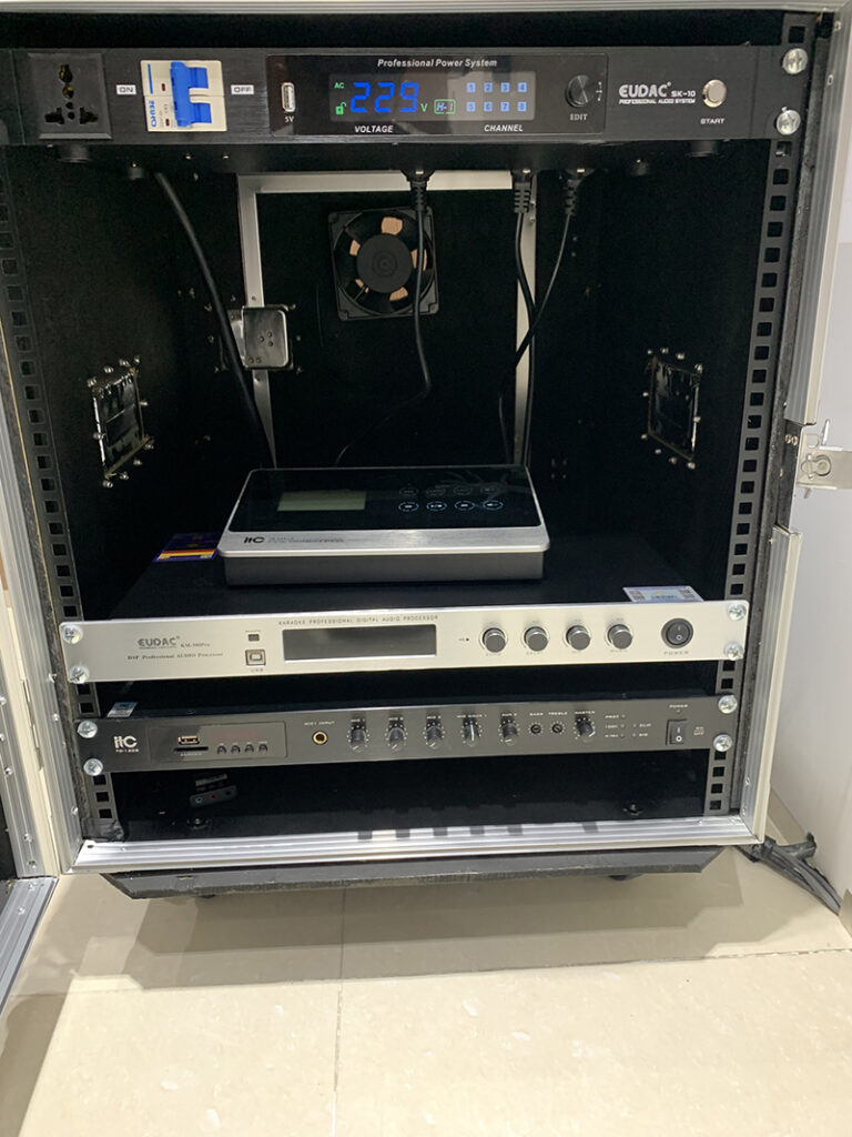Dự án lắp đặt hệ thống âm thanh phòng họp ở Vĩnh Phúc 7 026