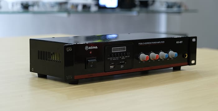 Amply Asima AX-40T được trang bị bảng điều khiển hiện đại