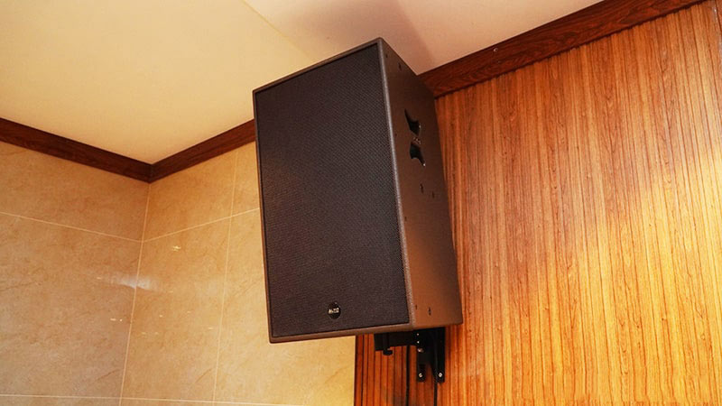 Thanh lý loa sân khấu Full Alto BLS15+