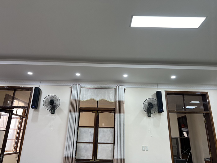 Dự án lắp đặt âm thanh hội nghị cho UBND Tuyên Quang 3 513