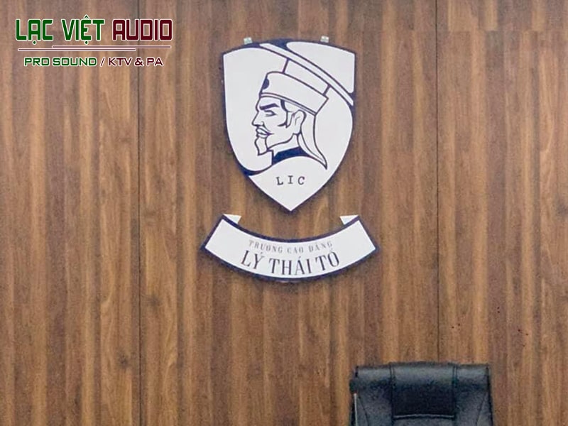 Logo của trường học