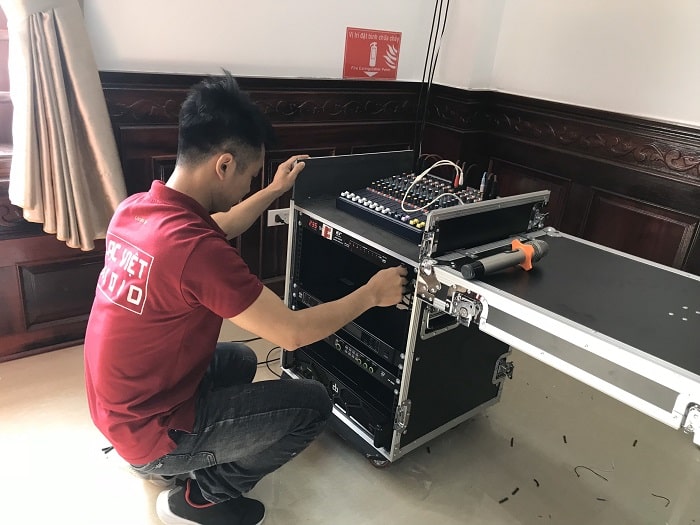 Các thiết bị âm thanh được căn chỉnh chuyên nghiệp trước khi bàn giao