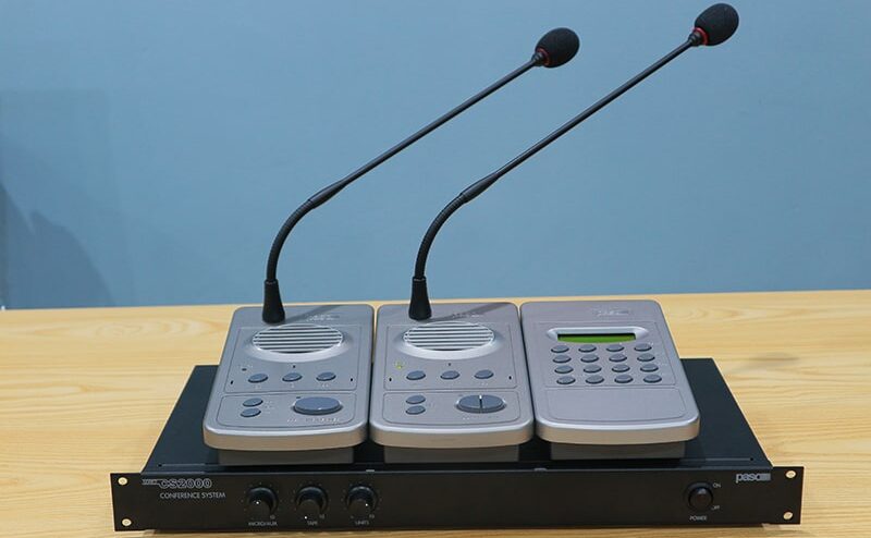 Paso CS2100 kết nối với micro đại biểu và micro chủ tịch