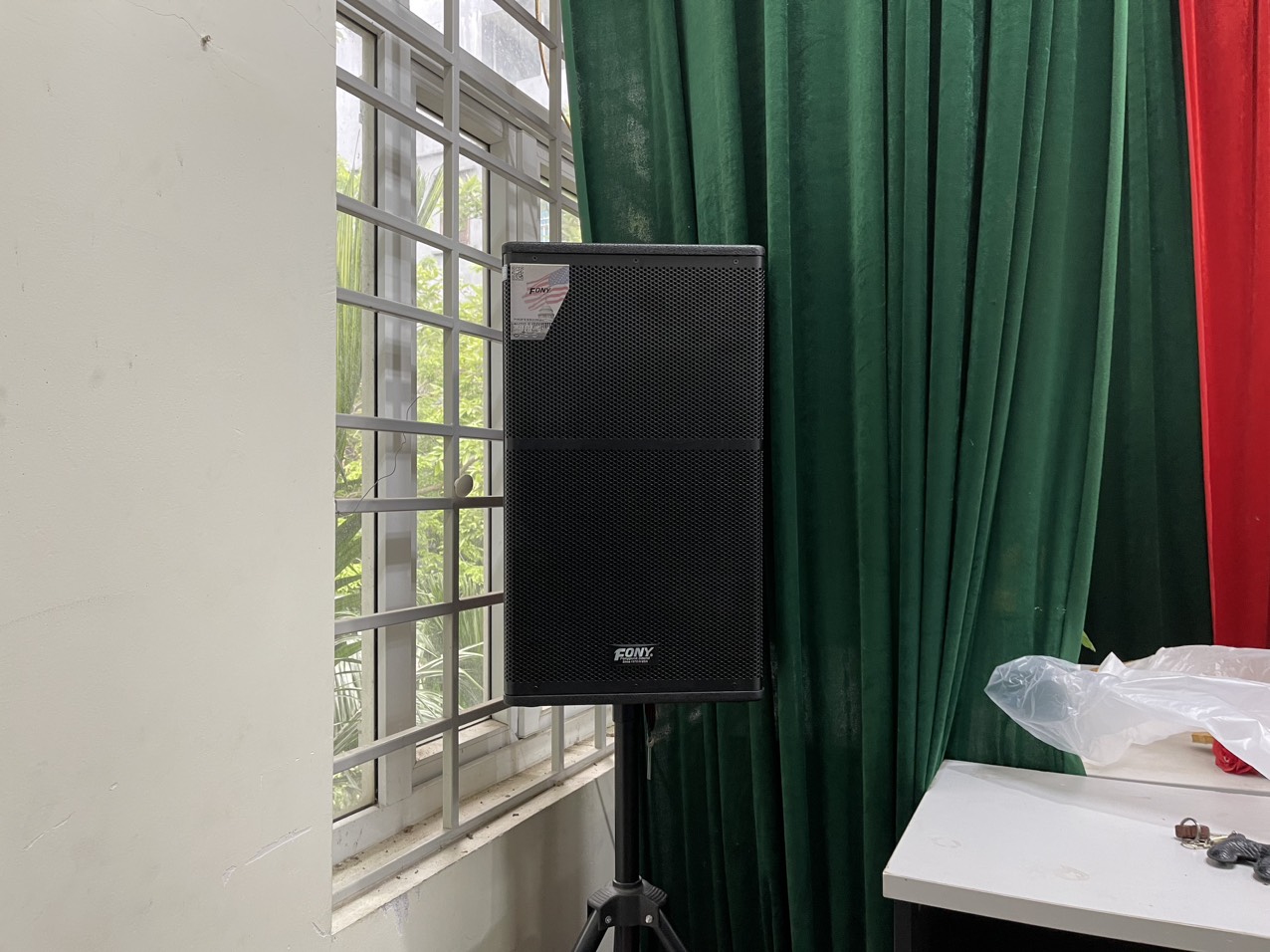 Loa Fony MD112 đã được sắp xếp hợp lý 