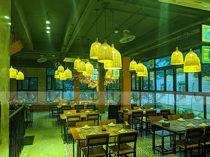 Sau khi lắp đặt xong, bàn giao và hướng dẫn sử dụng cho nhân viên tại nhà hàng
